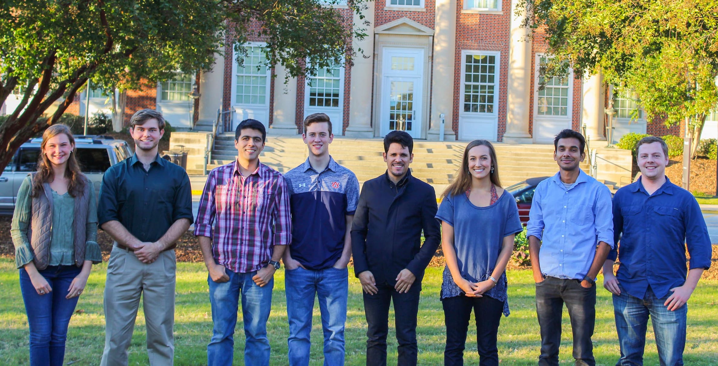 Group Photo Not Found!