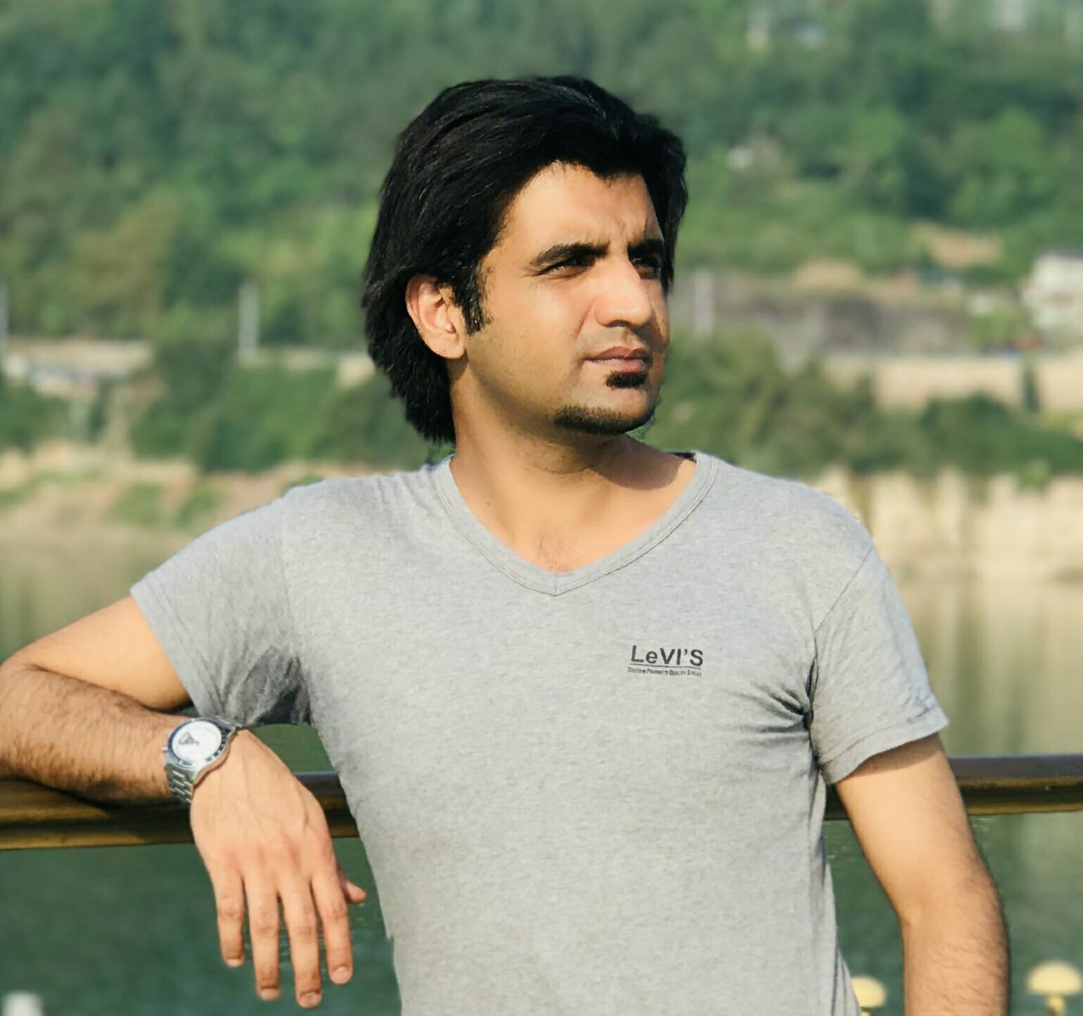 Dr. Adil Hassan