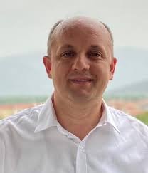 Vedat Öner